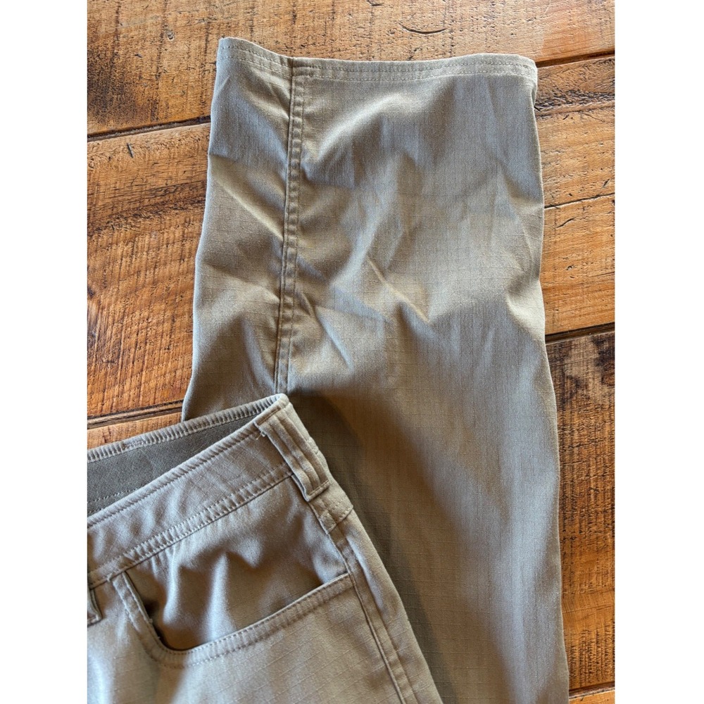Under Armour Mens‎ UA Storm Straight Leg Khaki Tan Pants Stretch Size 40x34 - Picture 2 of 9